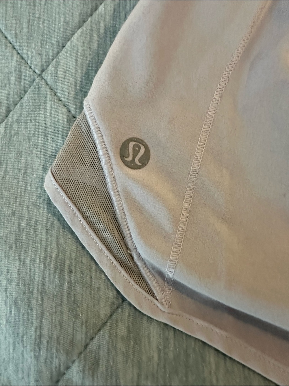 lululemon Hotty Hot shorts women's athletic shorts in dusty mauve